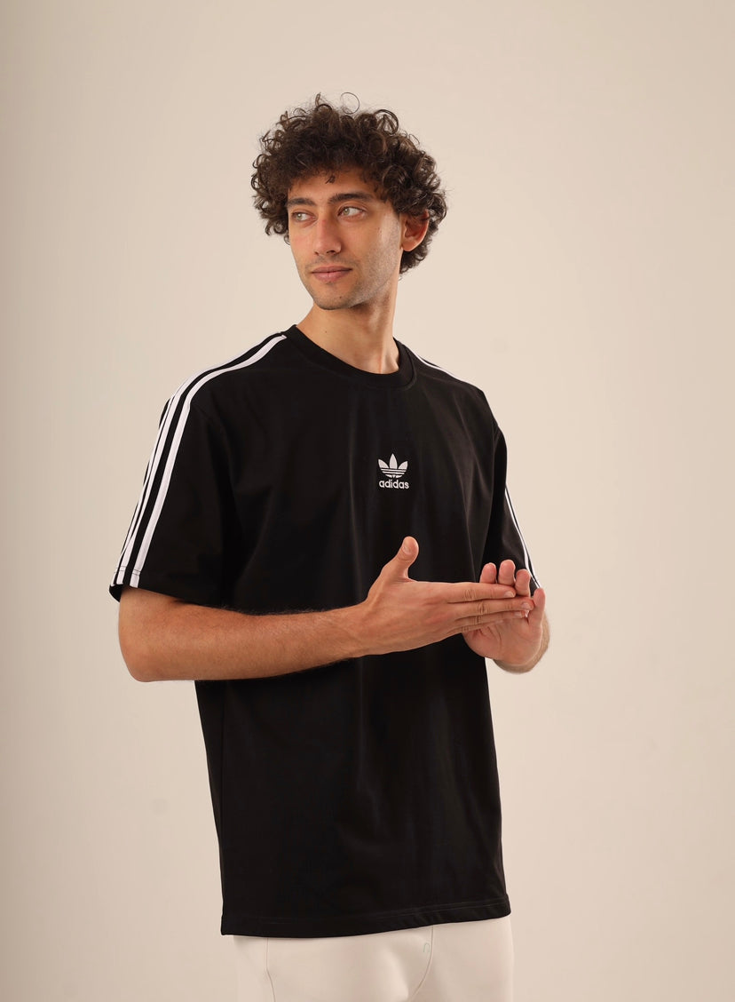 Adidas T-shirt