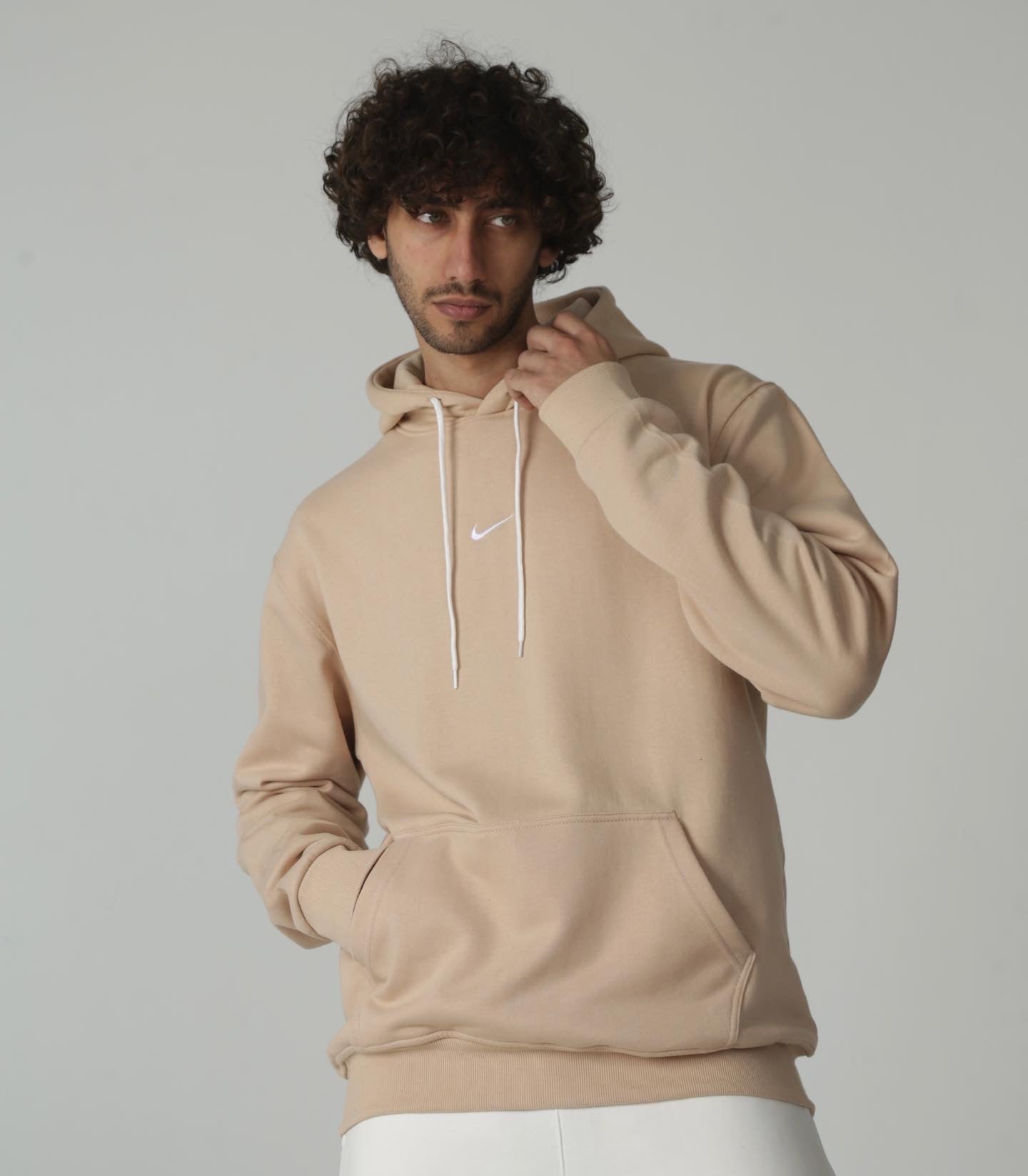 Khaki nike 2024 sweater