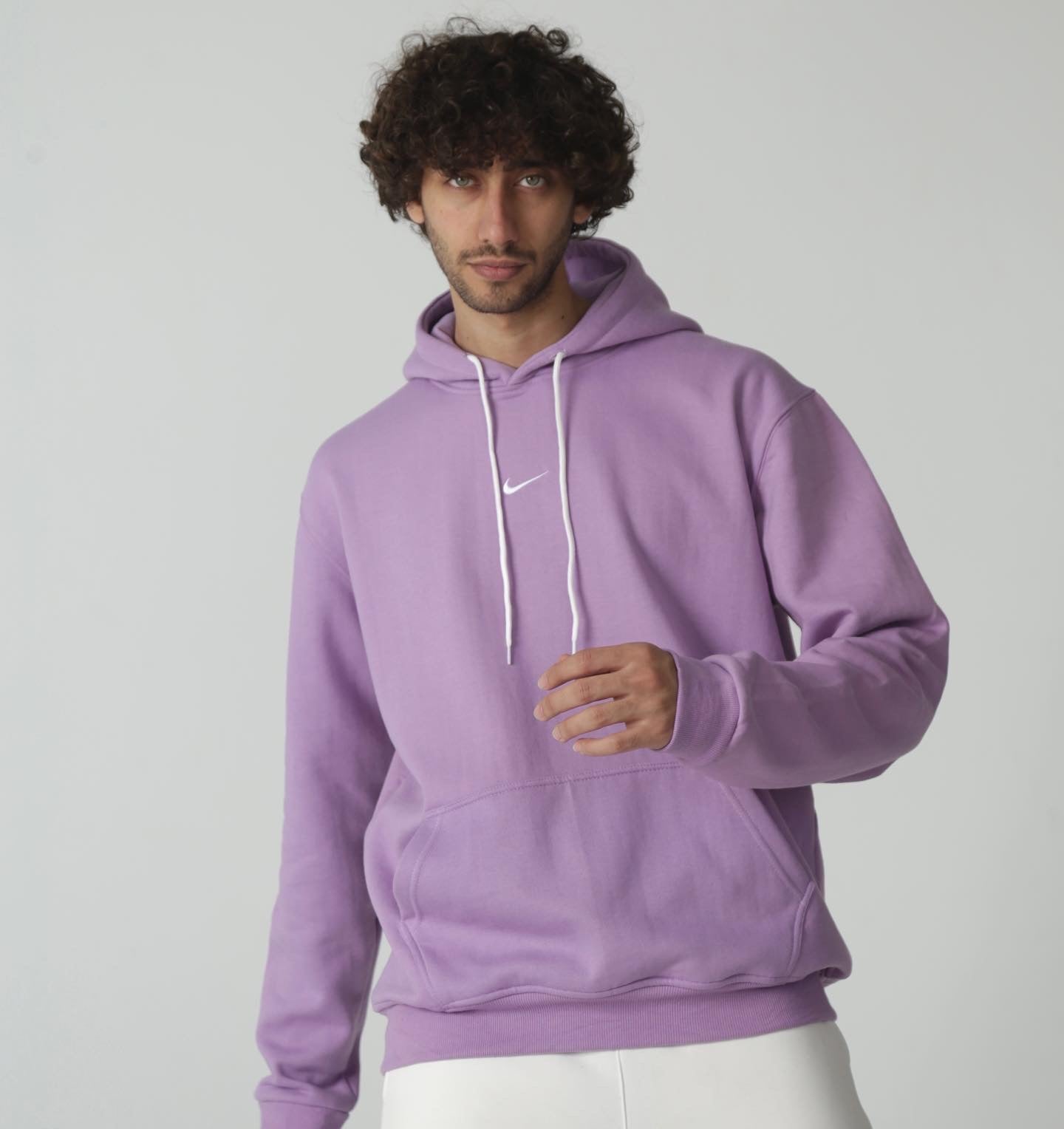 Nike light best sale purple sweatshirt