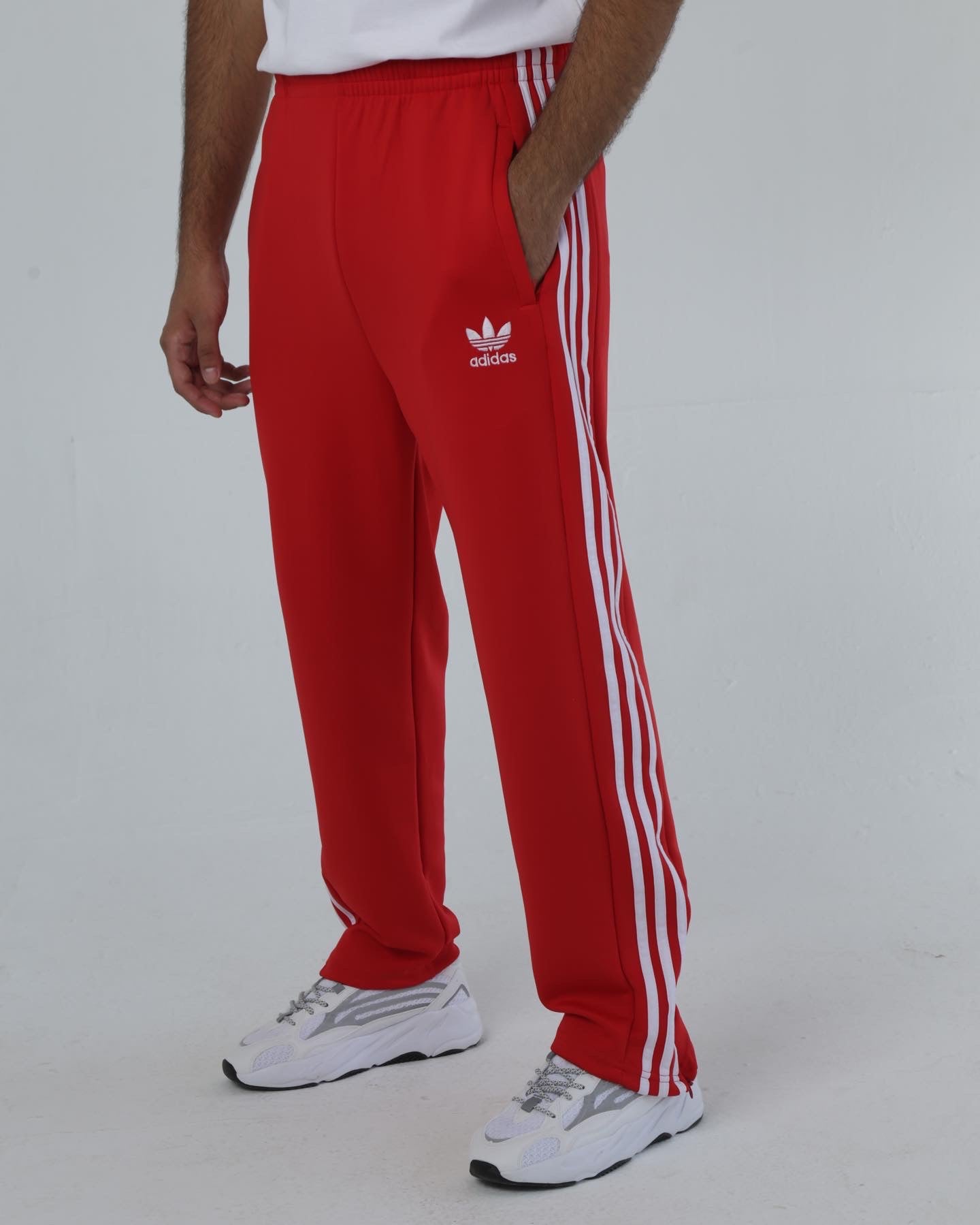 Adidas red training discount pants