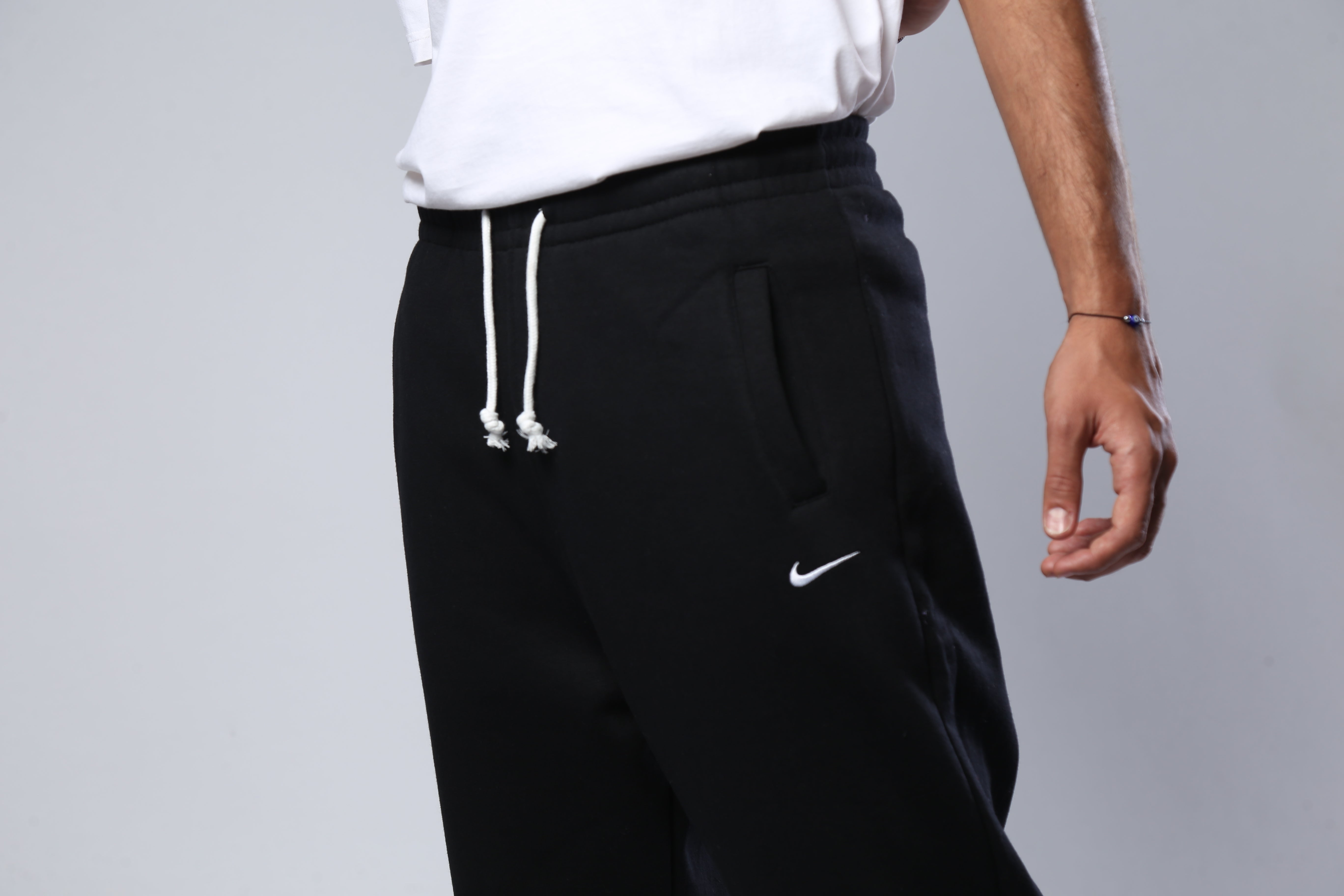 Men's Black Basketball Trousers & Tights. Nike UK