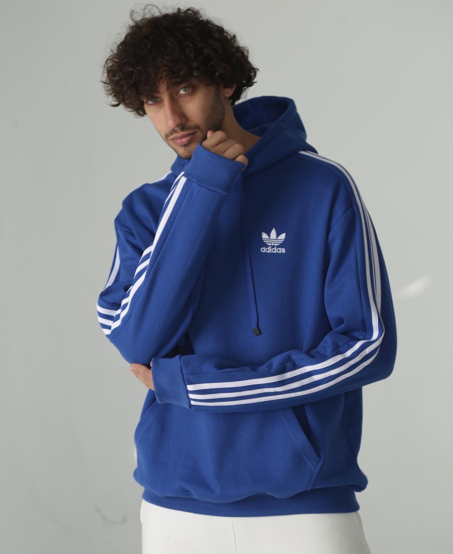 Adidas hoodie sale blue stripes